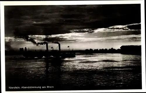 Ak Nierstein am Rhein, Abendstimmung am Rhein