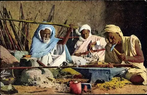 Ak Scenes et Types d'Afrique du Nord, Artisans arabes, Handwerker, Maghreb