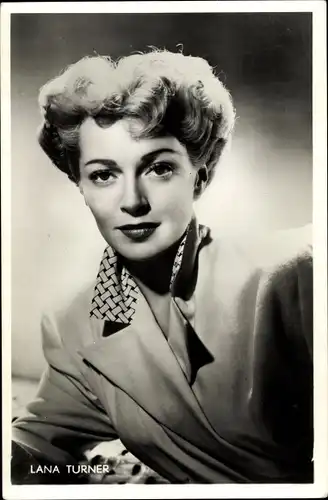 Ak Schauspielerin Lana Turner, Portrait