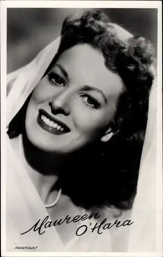 Ak Schauspielerin Maureen O'Hara, Portrait