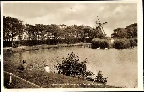 Ak Nordseebad Norderney in Ostfriesland, Partie an der Schanze, Blick auf See mit Schwänen