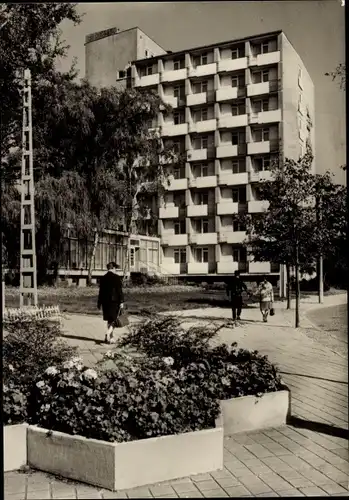 Ak Rostock in Mecklenburg Vorpommern, HO-Bahnhofshotel