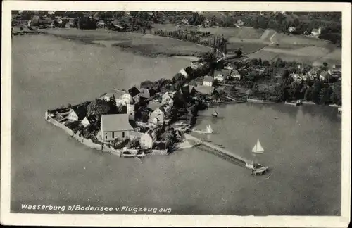 Ak Wasserburg am Bodensee Schwaben, Fliegeraufnahme