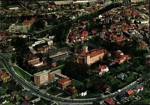 Ak Aurich in Ostfriesland, City, Luftaufnahme