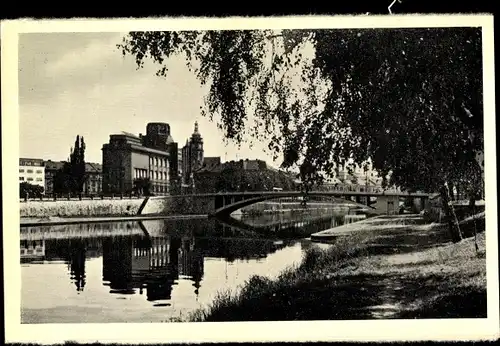 Ak Hradec Králové Königgrätz Stadt, Partie u musea