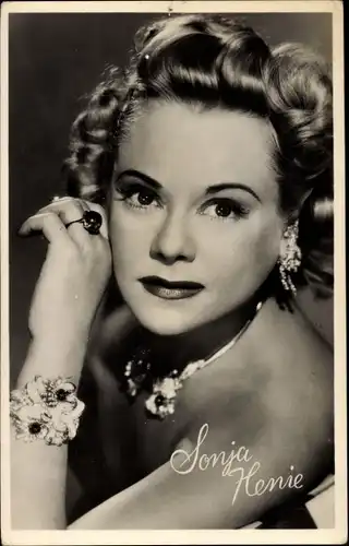 Ak Schauspielerin Sonja Henie, Portrait