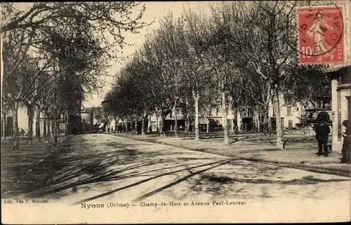 Ak Nyons Drôme, Champ de Mars et Avenue Paul Laurens