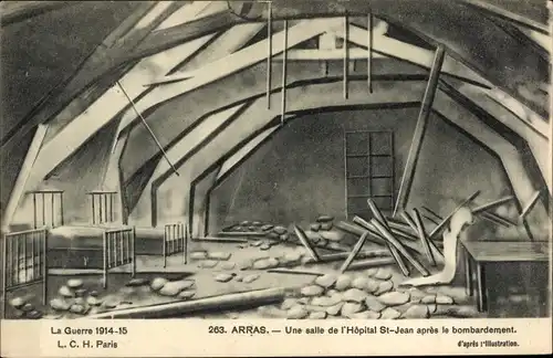 Ak Arras Pas de Calais, Une salle de l'Hopital St. Jean apres le bombardement, I. WK