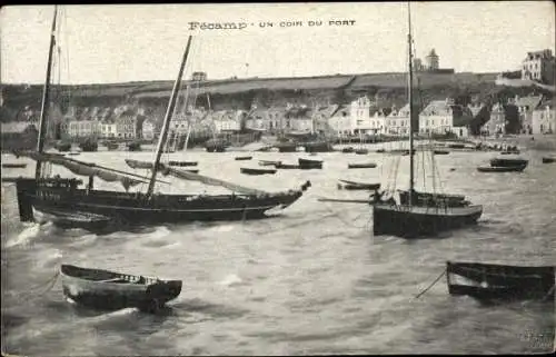 Ak Fécamp Seine Maritime, Un coin du Port, Boote