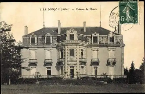 Ak Le Donjon Allier, Château du Plessis