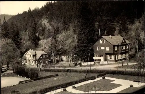 Ak Friedrichroda im Thüringer Wald, Chausseehaus im Grund