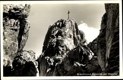 Ak Aschau im Chiemgau OberbayernKampenwand, Kaisersäle, Ostgipfel, Gipfelkreuz