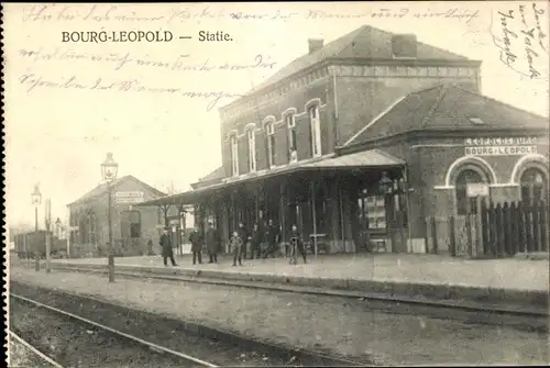 Ak Bourg Leopold Leopoldsburg Flandern Limburg, Statie, Bahnhof, Gleisansicht