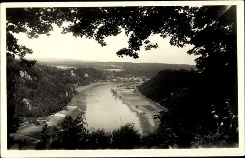 Ak Pirna an der Elbe, Durchblick zum Ort mit Elbe