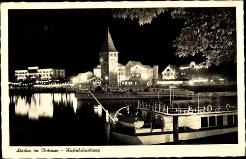 Ak Lindau am Bodensee Schwaben, Hafenbeleuchtung, Stadt