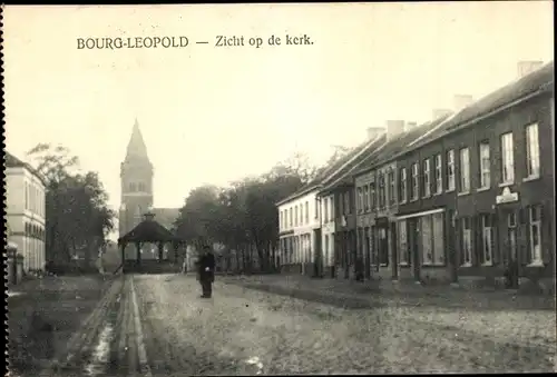 Ak Bourg Leopold Leopoldsburg Flandern Limburg, Zicht op de kerk