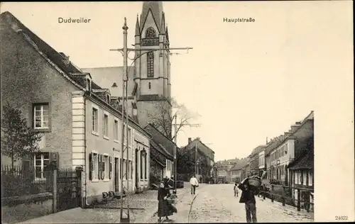 Ak Dudweiler Saarbrücken im Saarland, Hauptstraße, Kirche