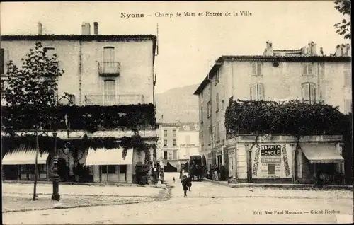 Ak Nyons Drôme, Champ de Mars et Entree de la Ville