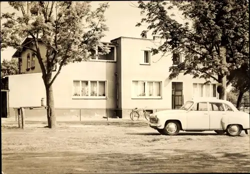 Ak Fuhlendorf in Vorpommern, Gaststätte Krull, Auto