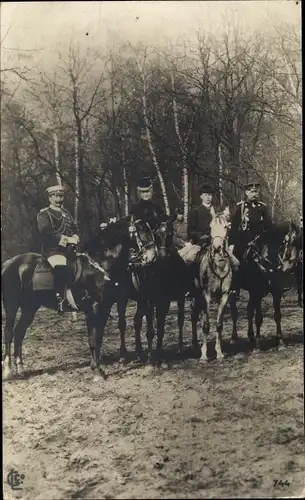 Ak Kaiser Wilhelm II., Kaiserin Auguste Viktoria, Ausritt