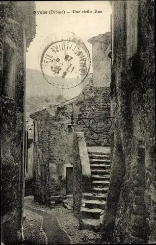 Ak Nyons Drôme, Une vieille Rue