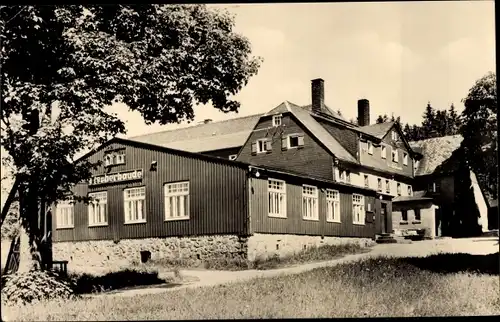 Ak Holzhau Rechenberg Bienenmühle Erzgebirge, Fischerbaude, Gesamtansicht