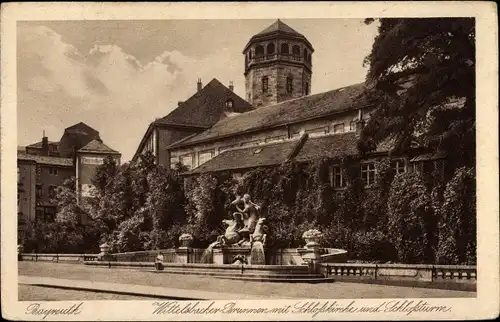 Ak Bayreuth in Oberfranken, Wittelsbacher Brunnen mit Schlosskirche u. Schlossturm