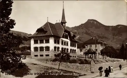 Ak Château d&#39;Œx Oex Kanton Waadt, Le College et Institut Henchoz