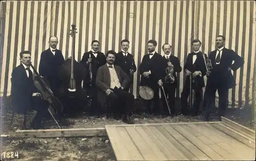 Ak Zürich Stadt Schweiz, Männer mit Musikinstrumenten, Gruppenaufnahme, Orchester