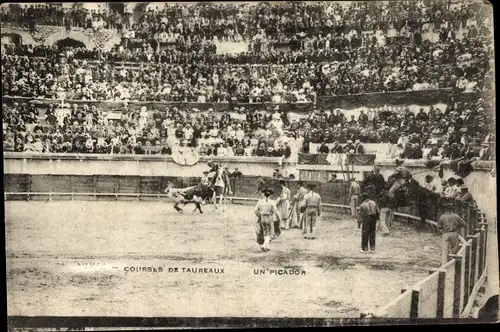 Ak Stierkampf, Courses de Taureaux, Un Picador