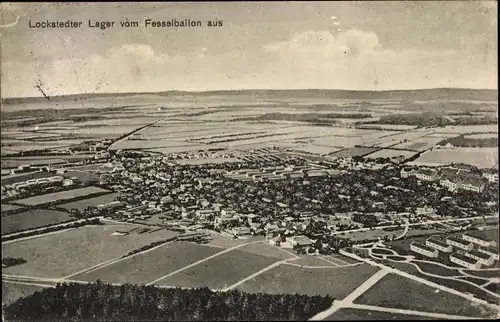 Ak Lockstedt in Holstein, Lockstedter Lager, Luftbild vom Fesselballon aus