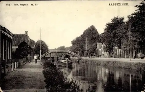 Ak Sappemeer Groningen Niederlande, Flusspartie, Brücke