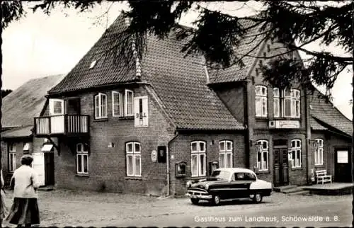 Ak Schönwalde am Bungsberg Ostholstein, Gasthaus zum Landhaus, Auto