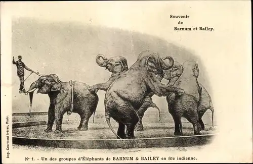 Ak Un des groupes d'Elephants de Barnum et Bailey en file indienne, Elefanten