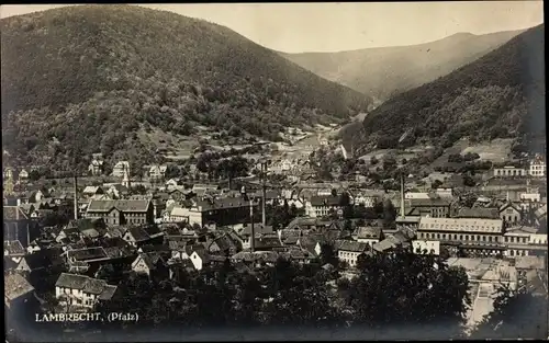 Ak Lambrecht in der Pfalz, Blick über den Ort, Panorama