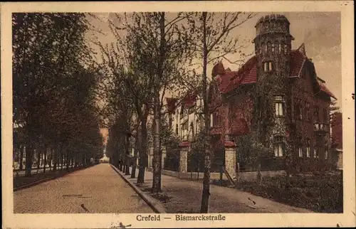 Ak Krefeld am Niederrhein, Bismarckstraße, Straßenpartie