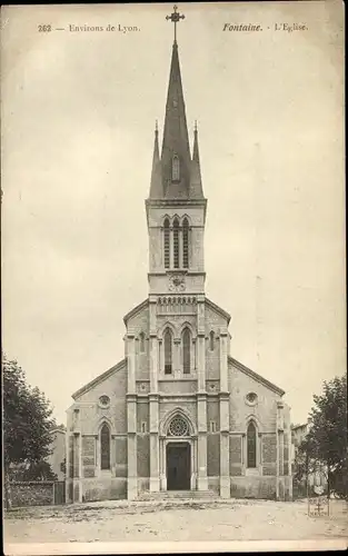Ak Fontaine Lyon Rhône, L'Eglise