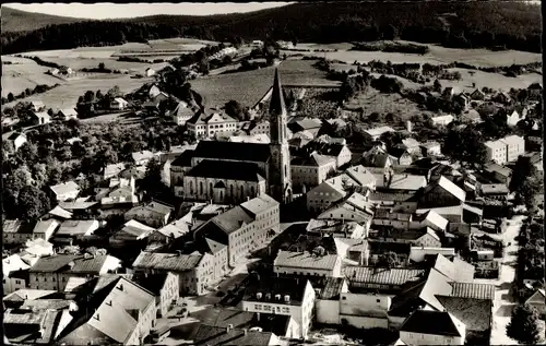 Ak Waldkirchen Niederbayern, Blick auf die Stadt, Kirche