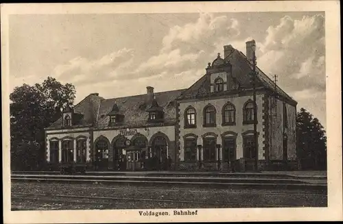 Ak Voldagsen Einbeck in Niedersachsen, Bahnhof, Gleisseite