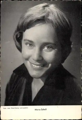 Ak Schauspielerin Maria Schell, Portrait
