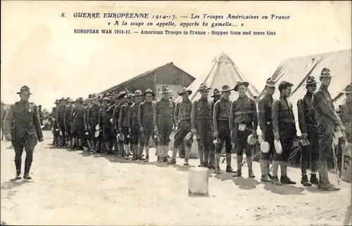 Ak Les Troupes Americaines en France, American Troops in France, Supper time, mess tins, 1914-17