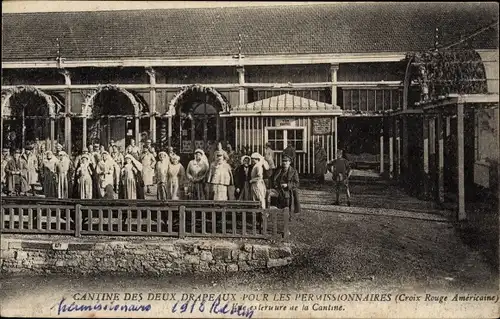 Ak Cantine des Deux Drapeaux pour les Permissionnaires, Croix Rouge Americaine, exterieurre