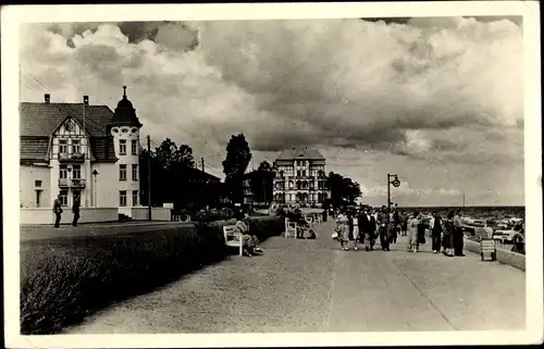 Ak Ostseebad Kühlungsborn West, Strand, Promenade