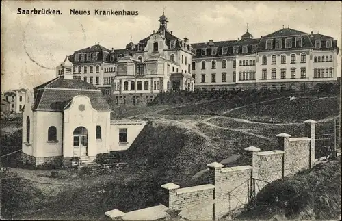 Ak Saarbrücken im Saarland, Neues Krankenhaus