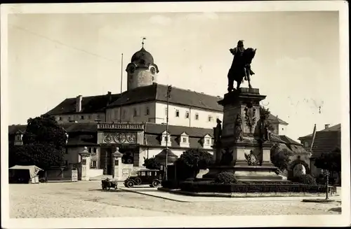 Ak Lázně Poděbrady Bad Podiebrad Region Mittelböhmen, Namesti