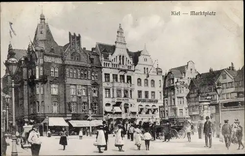 Ak Kiel, Marktplatz, Geschäftshäuser