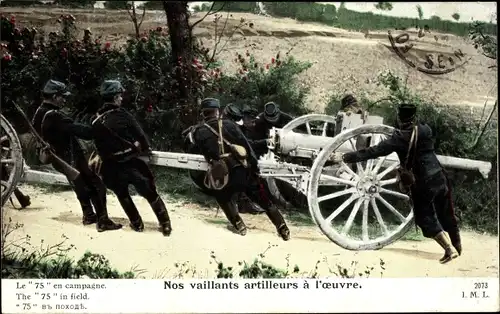 Ak Le 75 en campagne, artilleurs, französische Soldaten mit Geschütz, I WK