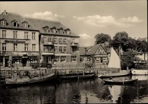 Ak Ostseebad Warnemünde Rostock, Am Strom, Hotel Union, Segelboot, Ruderboot