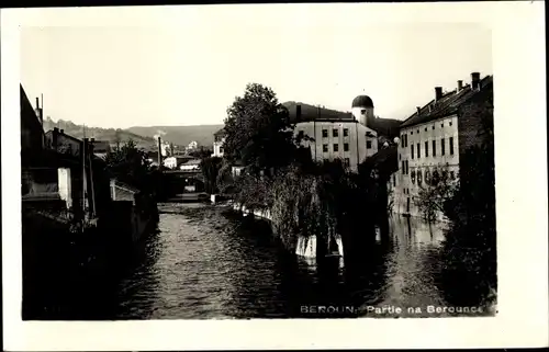 Ak Beroun Beraun Mittelböhmen, Partie an Berounce