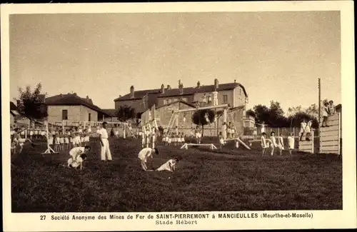 Ak Mancieulles Meurthe et Moselle, Société anonyme d. mines de fer de Saint-Pierremont, Stade Hebert